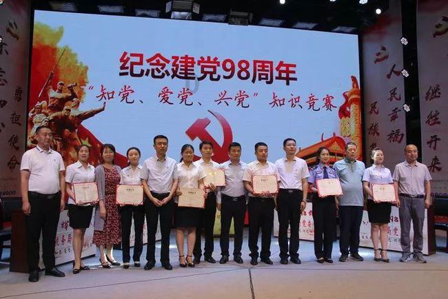薛凯琪已经42岁竟然还这么有韵味,真的难以想象!